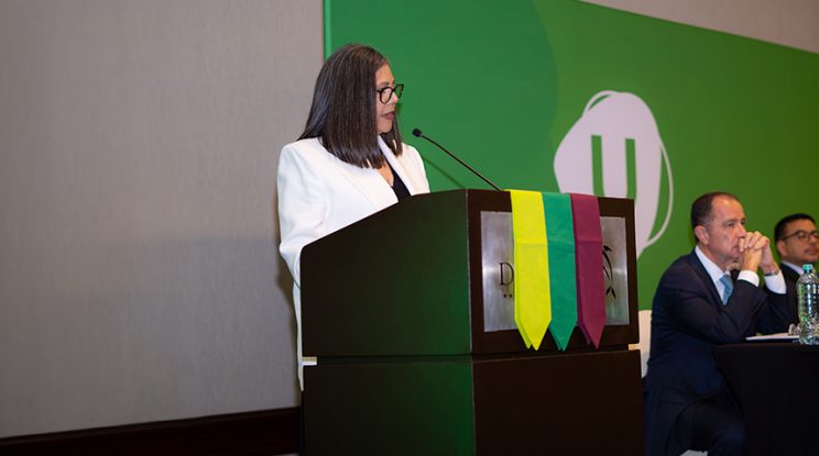 Discurso de Claudia Mejía en la Ceremonia de Graduación Perú 2025